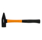 Молоток слесарный, 1000 г, фибергласовая обрезиненная рукоятка Sparta